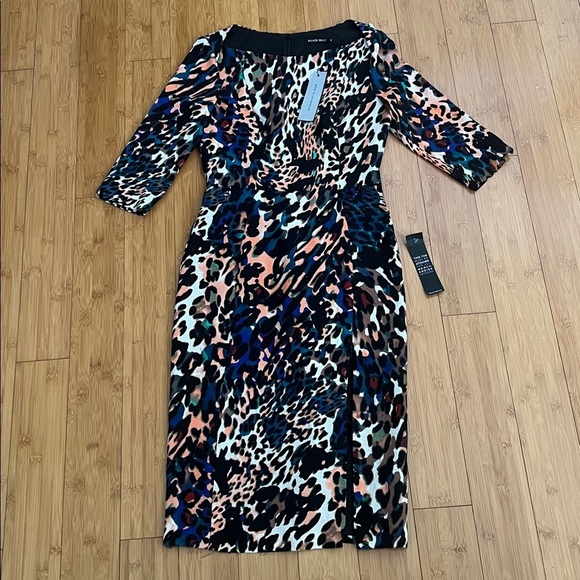 NWT Black Halo Marissa Leopard Print Boat Neck Crepe Sheath Dress Women's Size 4 - Picture 4 of 7